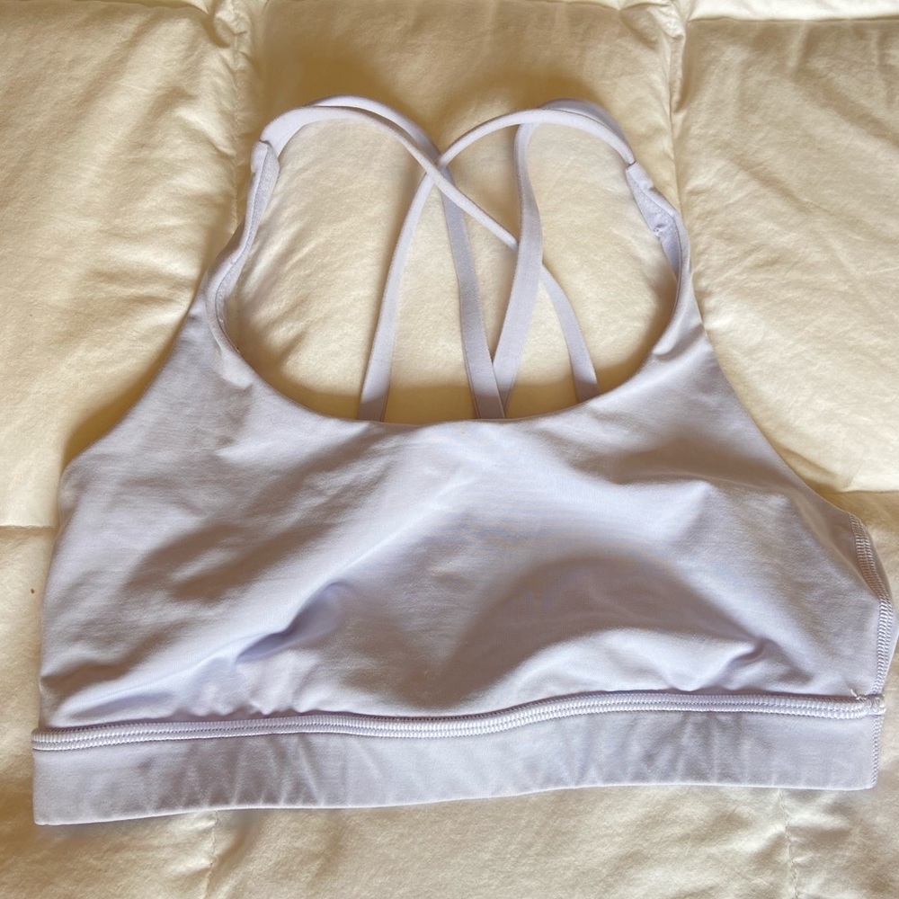 Lululemon Energy Bra in Lilac Size 6